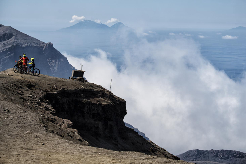 火山骑行