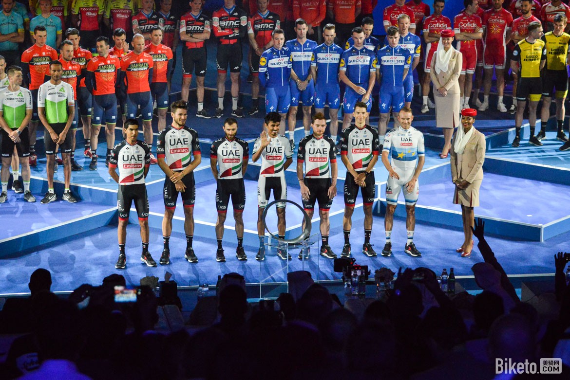 环迪拜,克里斯托弗