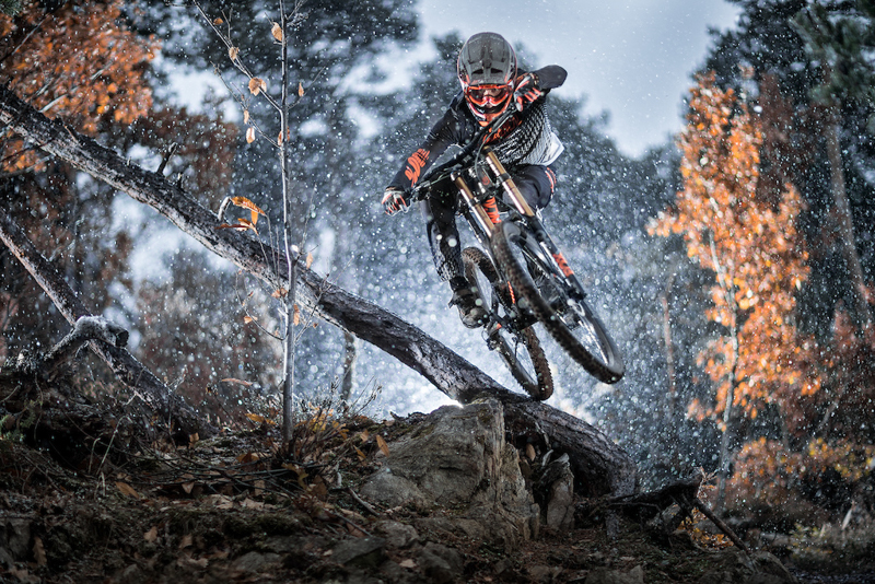Commencal Supreme DH 29