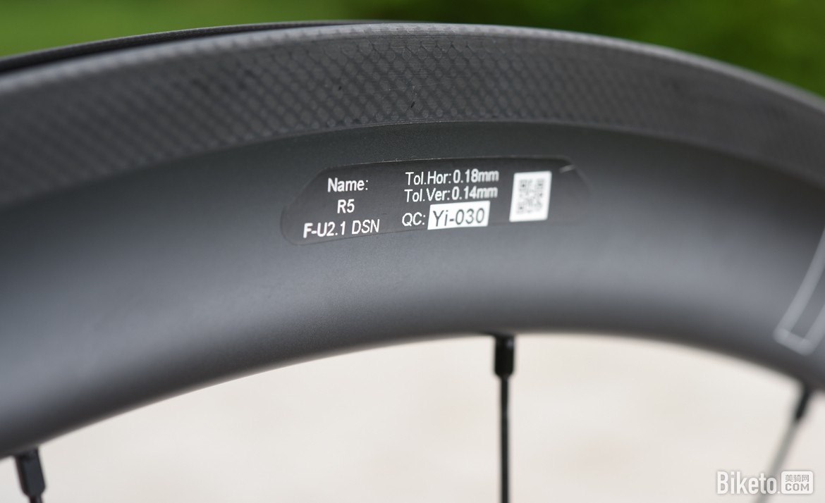 跑得快，刹得住！Novatec R5 碳纤维开口轮组评测