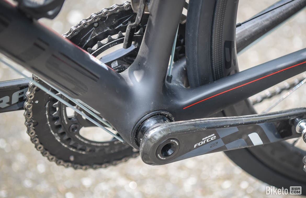 编辑的自购自评 Focus Izalco MAX公路车车架